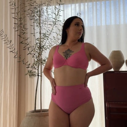 SECOND NATURE Wired Seamless Bra